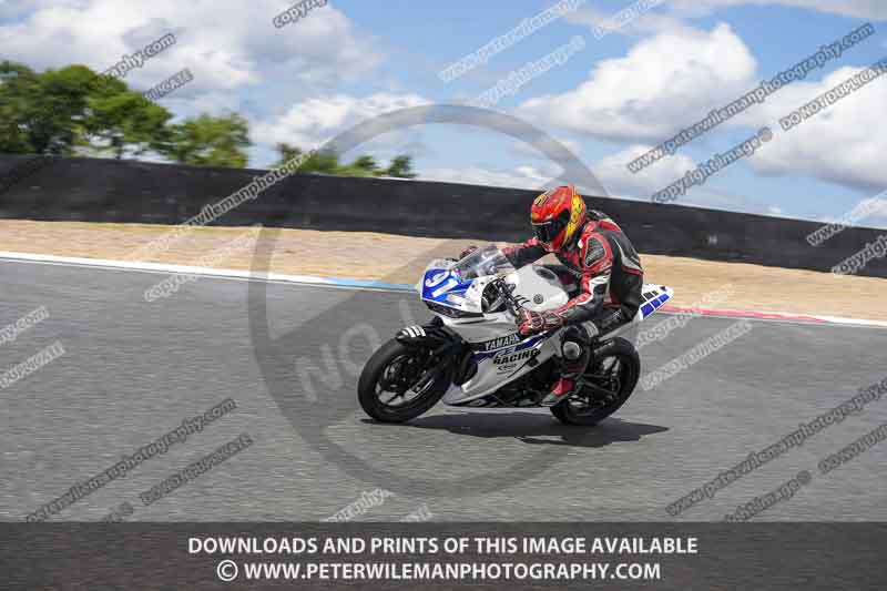 enduro digital images;event digital images;eventdigitalimages;mallory park;mallory park photographs;mallory park trackday;mallory park trackday photographs;no limits trackdays;peter wileman photography;racing digital images;trackday digital images;trackday photos